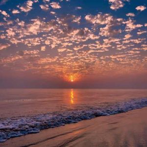 دانلود اهنگ رفتی لابه لای ترکای دلم فک کردم مث خونه میشه